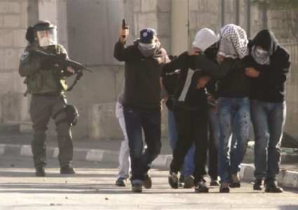 قوات خاصة تختطف شابا من نابلس..شاهد عيان يروي تفاصيل ما حدث