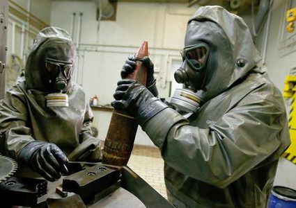 واشنطن تتهم دمشق بتطوير أسلحة كيميائية