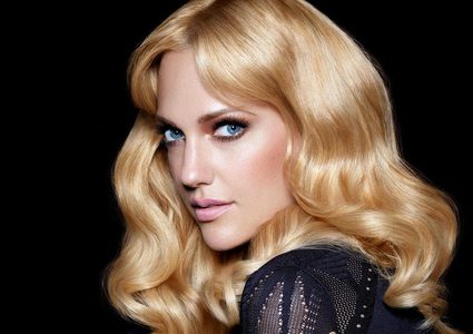 هل اعتزلت مريم أوزرلي التمثيل؟