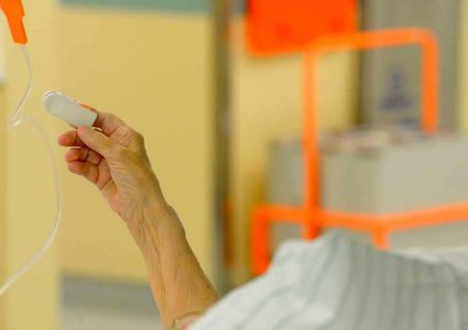 السجن لهولندي ساعد "حماته" على الانتحار