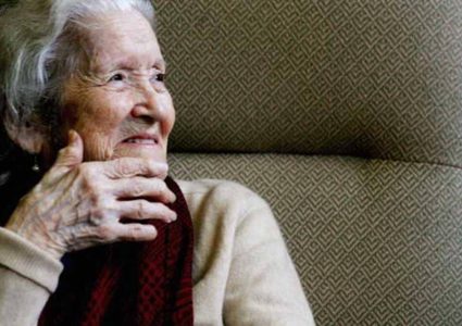 "أغذية المتوسط" قد تقلل الإصابة بوهن الشيخوخة