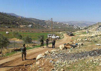 الاحتلال ينسجب من بيت دجن دون استكمال الهدم