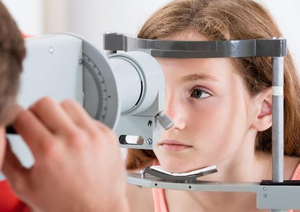 علامات ضعف نظر طفلك