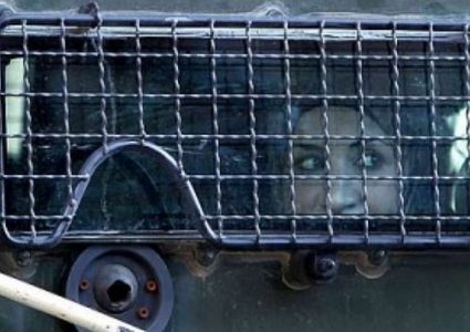 الفتاة حمايل تخضع للتحقيق في سجن عسقلان