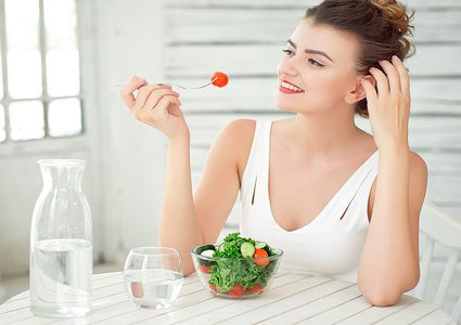 نوعية من الأطعمة تساهم في الوقاية من الإصابة بالسرطان