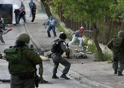 إصابة 38 مواطناً في مواجهات مع جيش الاحتلال بالضفة