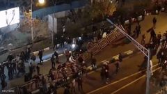 مظاهرات بمدن إيرانية في "الموجة الثانية من الثورة"