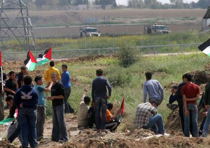 اصابات في مواجهات مع الاحتلال شرق غزة