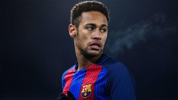 كدمة تبعد نيمار عن المشاركة أمام ليل