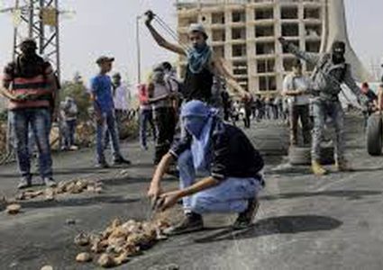 إصابات في مواجهات المدخل الشمالي لمدينة البيرة