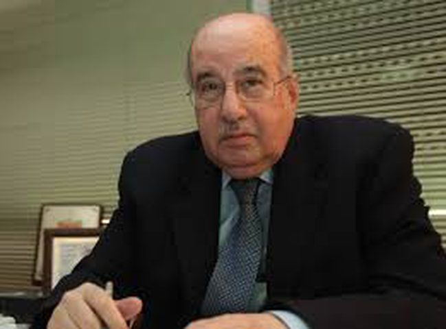 الزعنون ينعى عضو المجلس الوطني عمر العقاد