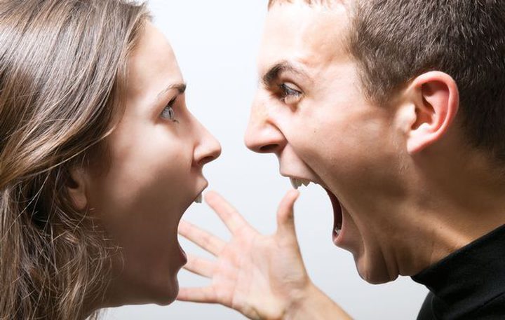 كيف تسيطر على ثورات غضبك؟ عليك بـ10 أطعمة..