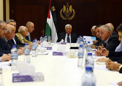 أبو يوسف: "التنفيذية" ستعقد اجتماعا برئاسة الرئيس محمود عباس مساء اليوم