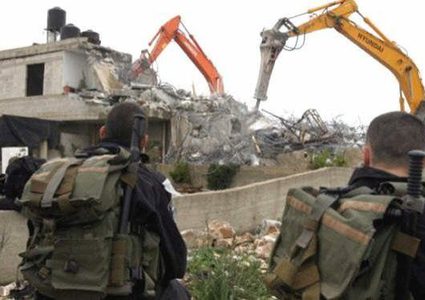 الاحتلال يهدم غرفة وبركس أغنام في برقين غرب جنين