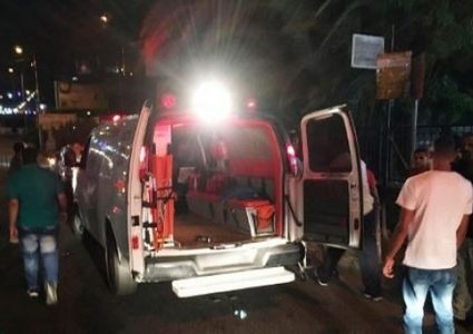 إصابة أربعة مواطنين بينهم بالرصاص الحي في شجار