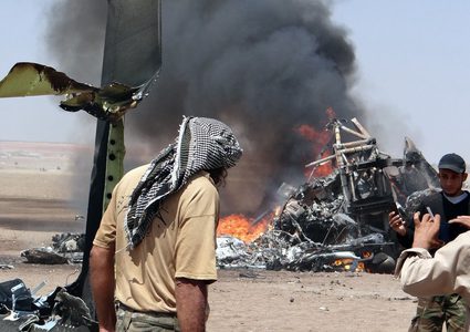أسر طيّار روسي بعد إسقاط طائرته في ادلب
