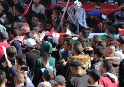 تشييع جثمان الشهيد أحمد أبو عبيد