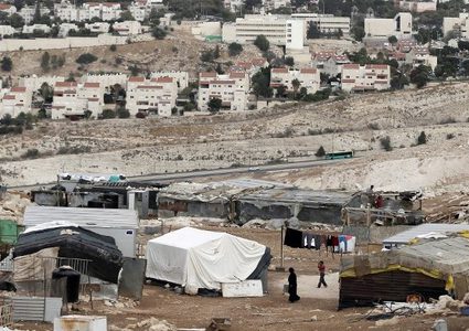 توزيع خلايا شمسية على التجمعات البدوية