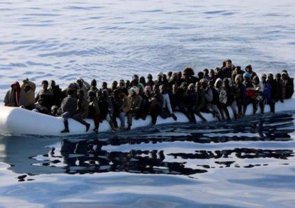 المغرب: انتشال جثث 20 مهاجراً