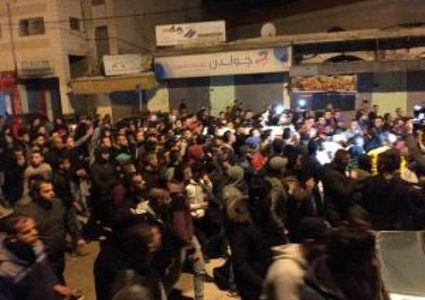 مسيرة غاضبة في جنين تنديداً بجرائم الاحتلال(صور)