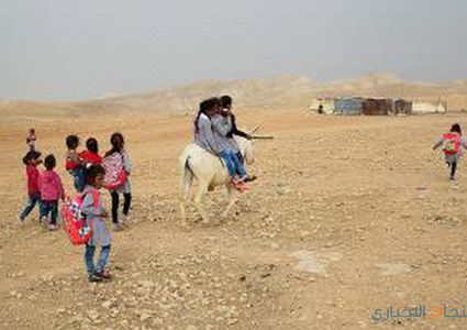 "الإعلام": إسرائيل تهدم مدارسنا وتقيم جامعاتها فوق أرضنا