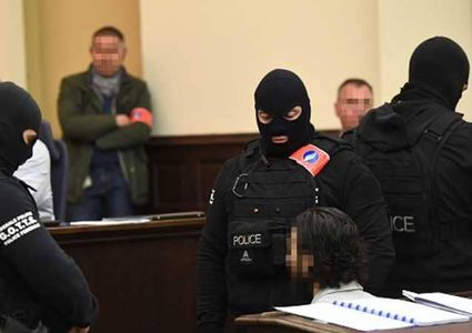 الادعاء البلجيكي يطلب 20 عاما سجنا لأحد مدبري هجمات باريس