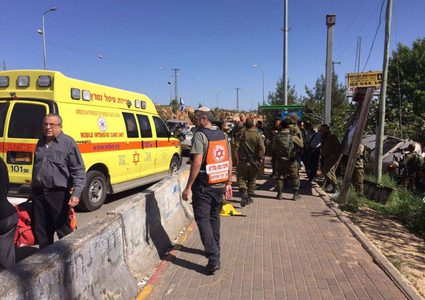 مقتل مستوطن بزعم عملية طعن