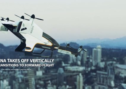 أول رحلة تجريبية بنجاح لسيارة كهربائية طائرة