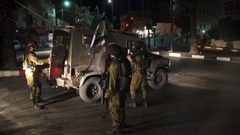 الإحتلال يزعُم أن مقاومون أطلقوا النار تجاه عناصر من قواته على حاجز عناب