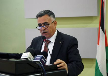 عودة موظفي وزارة الحكم المحلي للعمل في مقر الوزارة بغزة