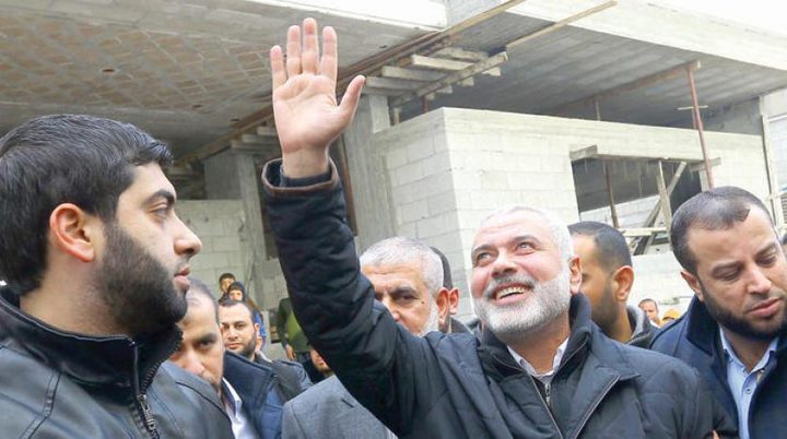 وفد من حركة حماس يغادر قطاع غزة باتجاه مصر