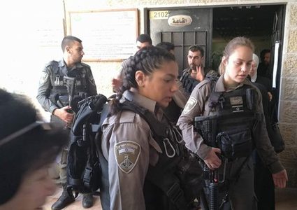 الاحتلال يمنع تنظيم حفل لتكريم معلمين متقاعدين بحضور صيدم في القدس