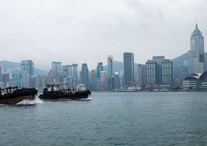 19 قتيلا و40 جريحا في انقلاب حافلة في هونغ كونغ