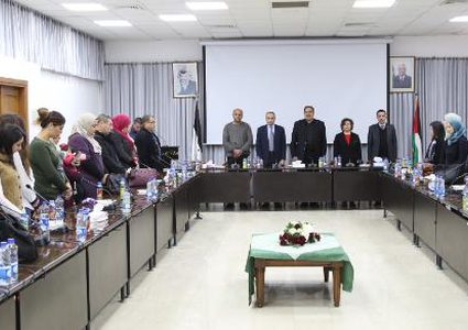 صيدم يطلق برنامج "من الداخل" للتواصل الفلسطيني التعليمي