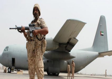 الإمارات تهدد بقصف مواقع هادي لإطلاق ضباط صالح