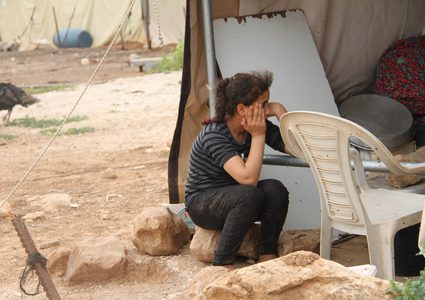 خربة مكحول ... للقصة بقية (صور)