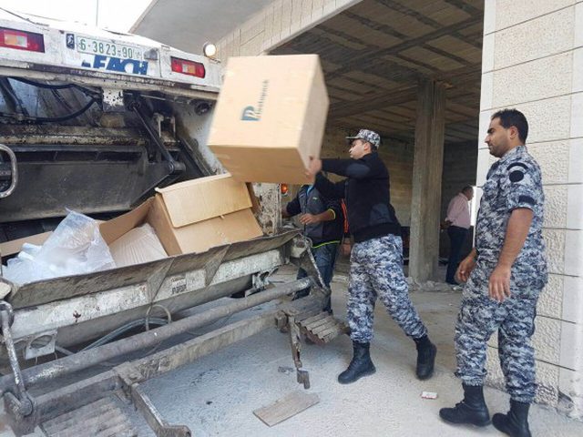 الضابطة الجمركية: اتلاف 227 طن مواد فاسدة في 2017