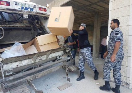 الضابطة الجمركية: اتلاف 227 طن مواد فاسدة في 2017