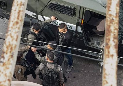 الاحتلال يعتقل شاباً من بلدة سلوان