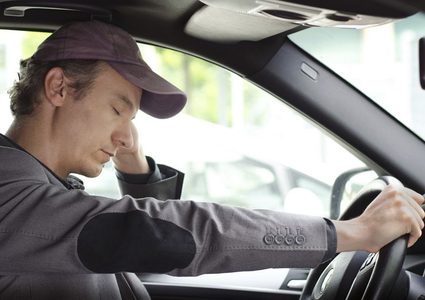 التعب والإجهاد أثناء القيادة مساو للقيادة تحت تأثير الكحول