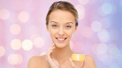 المدة التي تحتاجها مستحضرات العناية بالبشرة لإعطاء فرق