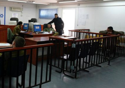 المعتقلون الإداريون يقاطعون محاكم الاحتلال.. أبعاد الخطوة وسبل إنجاحها