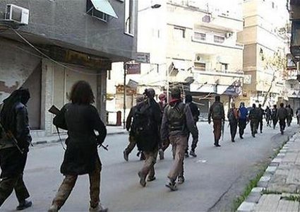 "داعش" يزعم أنه سيطر على شارع حيفا في مخيم اليرموك