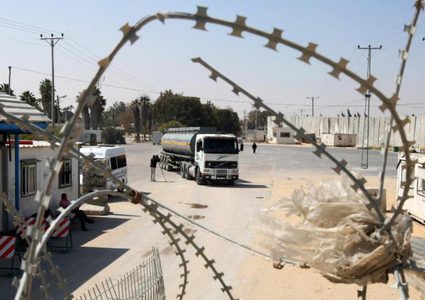 الاحتلال يزعم أنَّه قرَّر فتح ممر لإدخال البضائع من شمال القطاع