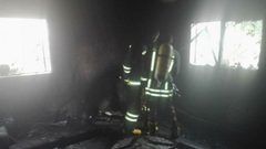السيطره على حريق منزل في جنين