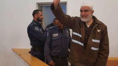6 أشهر إضافية من العزل الإنفرادي للشيخ رائد صلاح