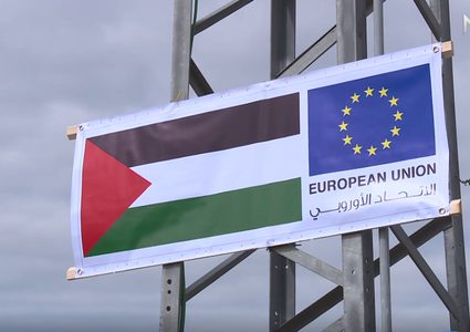 افتتاح مشروع شبكات الكهرباء في ضاحية الرشيد (فيديو)