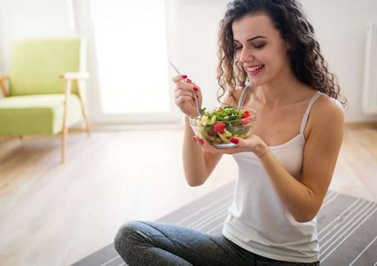 تناول الكربوهيدرات ليلاً لا يتسبب بالسمنة