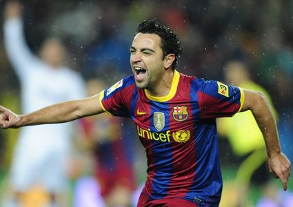 الإسباني تشافي يحسم مستقبله في الملاعب خلال شهر