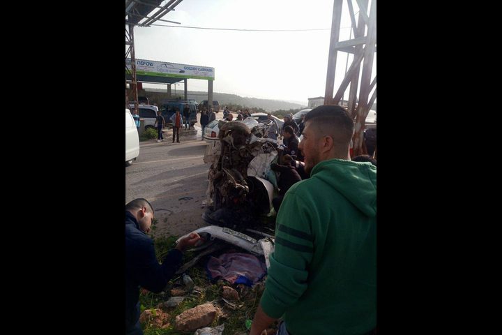 مصرع شخصين واصابة 3 اخرين في حادث سير مروع غرب سلفيت(فيديو)